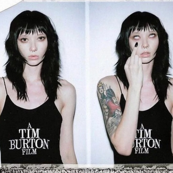 Black a Tim Burton film dress - Picture 7 of 11